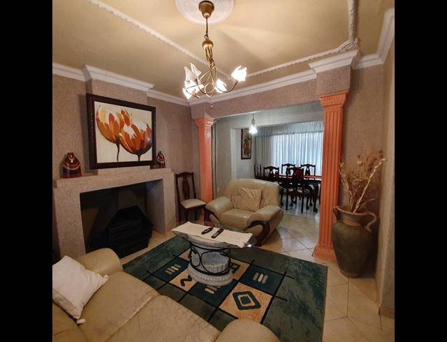 3 BEDROOM HOUSE SOLD IN THE ORCHARDS